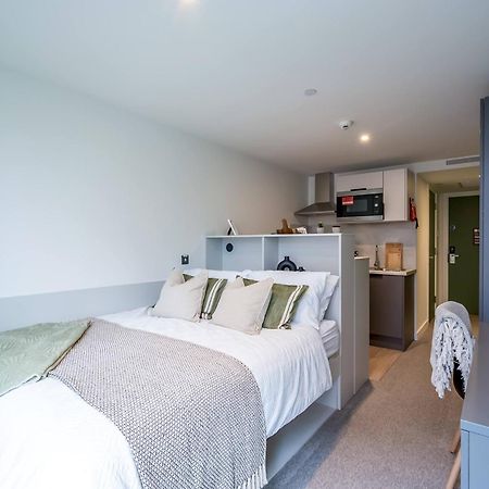 The Best Value Option For The City Centre - Non Students Welcome Belfast Exteriör bild